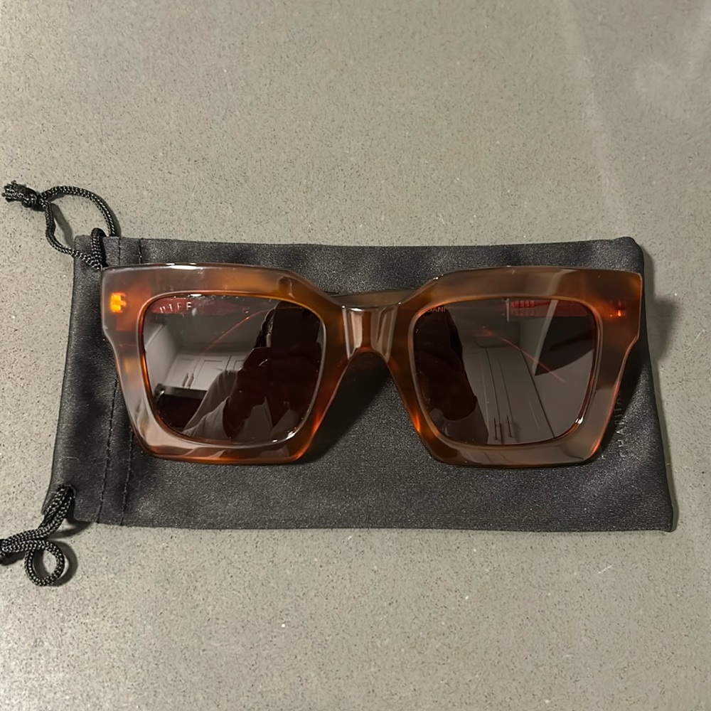 Like New Diff Sunglasses